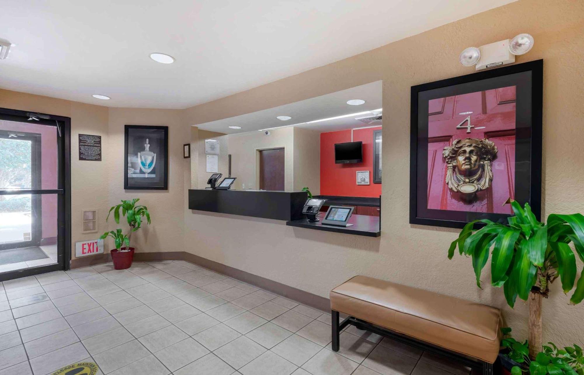 Extended Stay America Select Suites - Jacksonville - Lenoir Avenue East Exterior photo